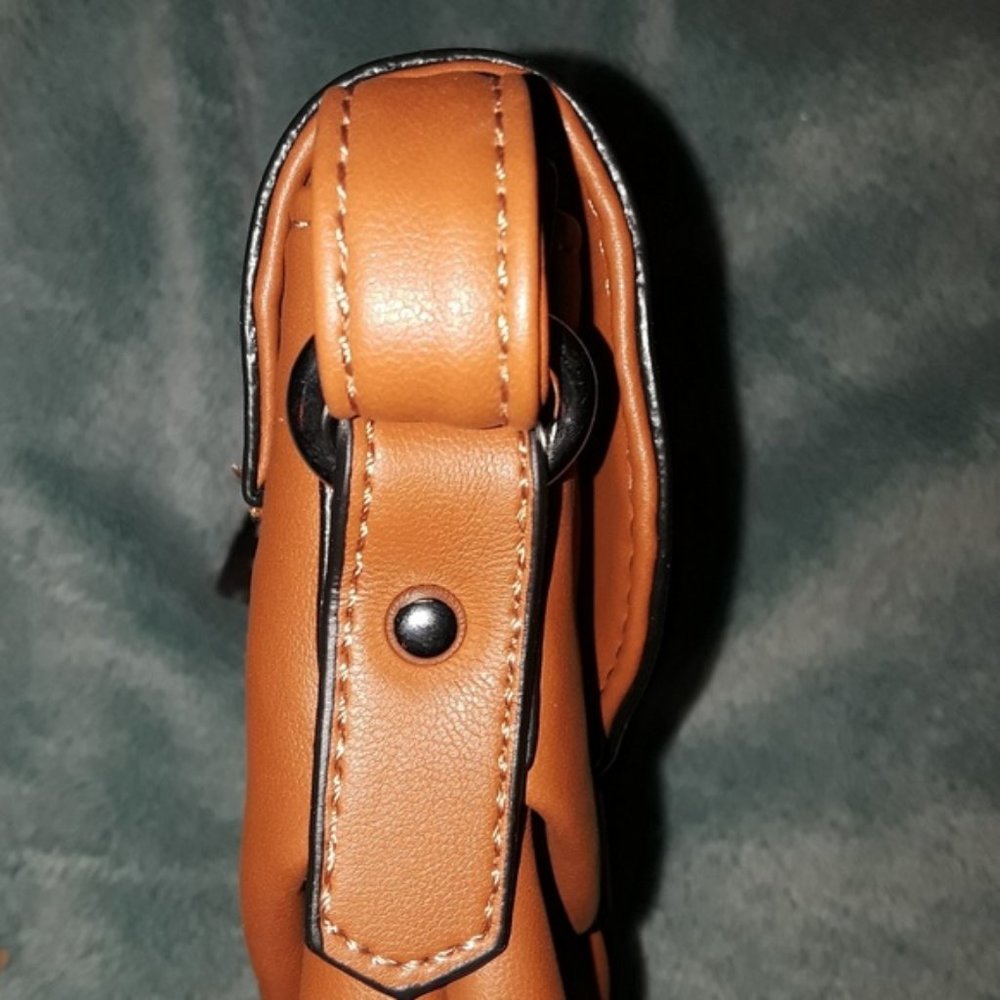 Brown Cognac Tuck & Loop Soft Crossbody Purse Bag - Picture 8 of 8